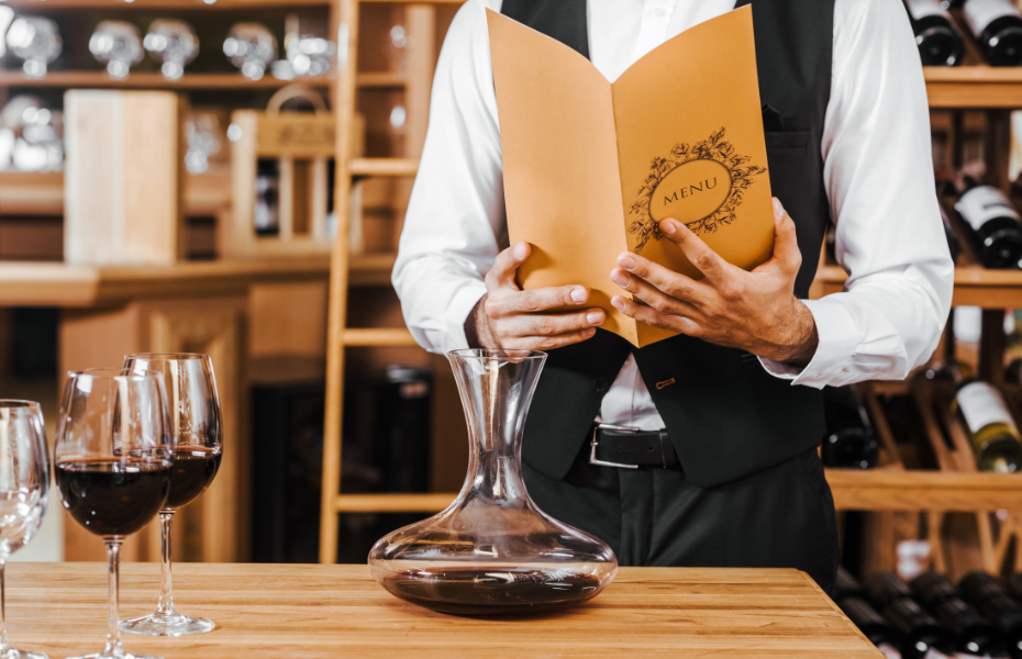 La carta dei vini è un elenco, solitamente scritto, che raccoglie una selezione di vini offerti da un ristorante, una cantina o un'enoteca. Si tratta di un documento fondamentale per ogni struttura ristorativa che desideri offrire ai suoi clienti una vasta gamma di opzioni per abbinare il vino giusto ai piatti proposti